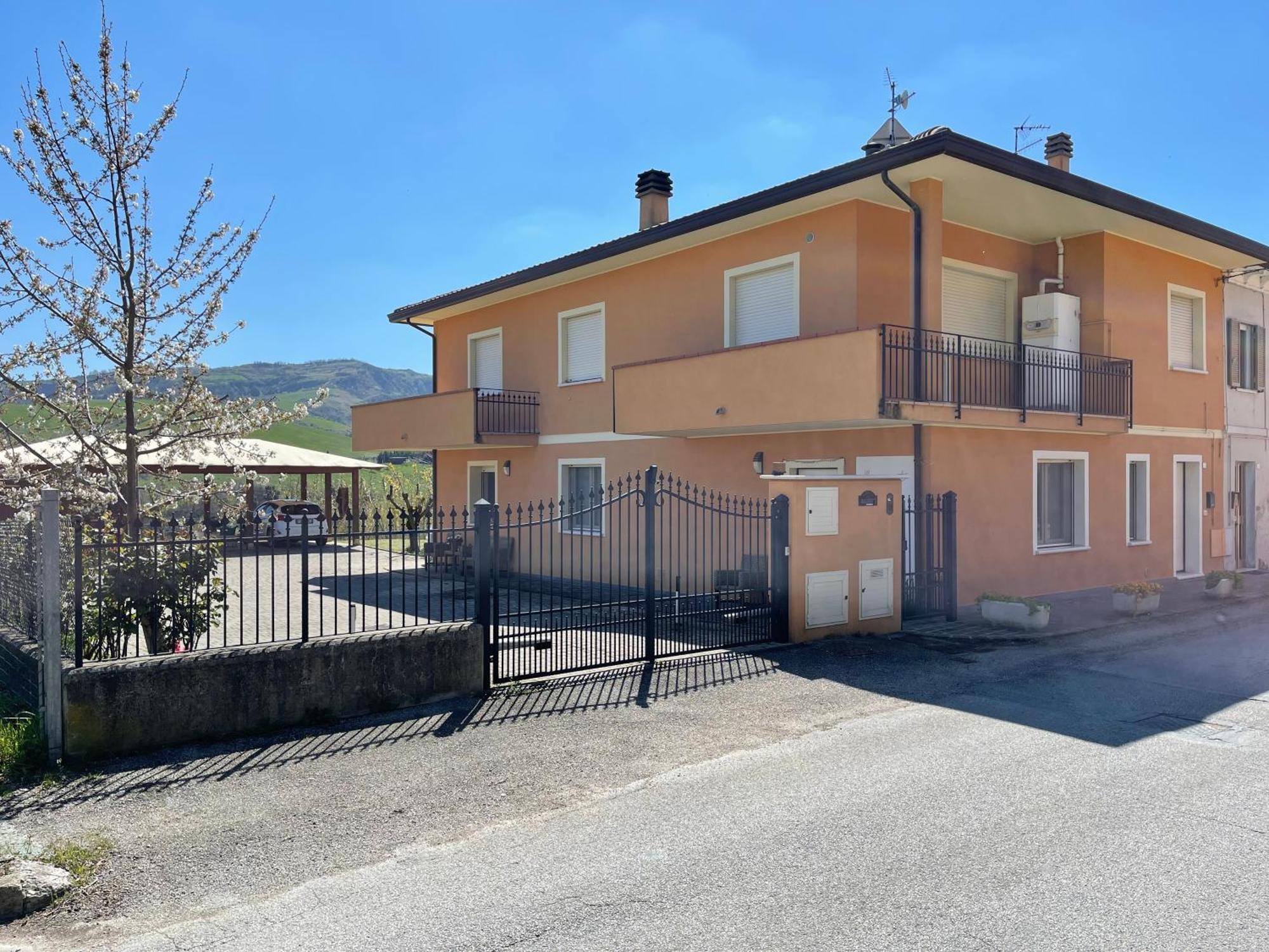 Agriturismo Ca' Maggio Sasso Feltrio Kültér fotó